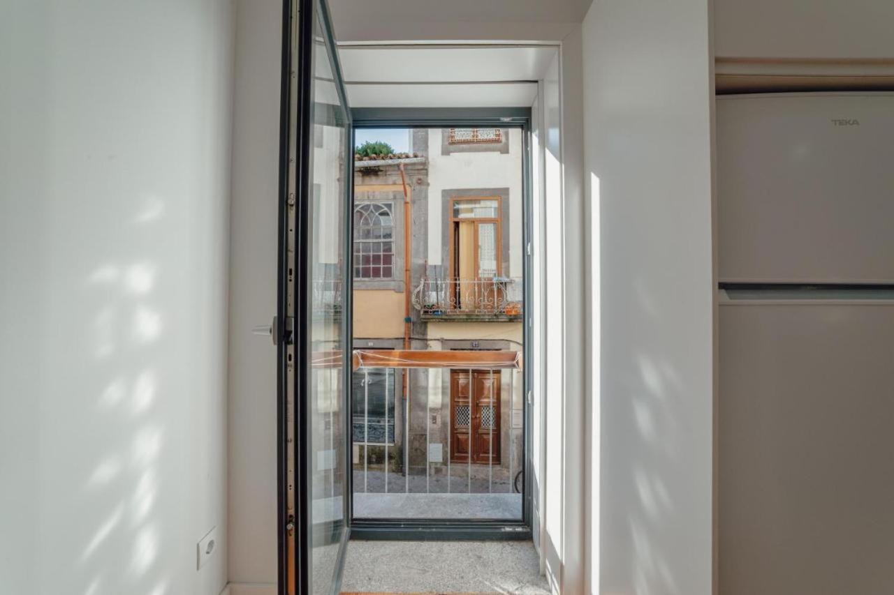 Guest H4U - Porto Batalha City Center Exterior photo
